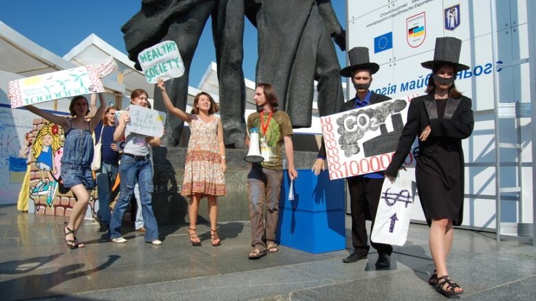 cl_7395279462_94ebf73aac_o