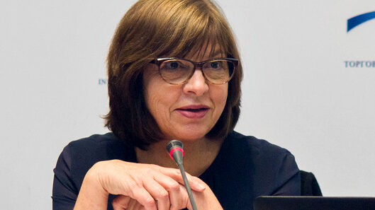 Ребекка Хармс