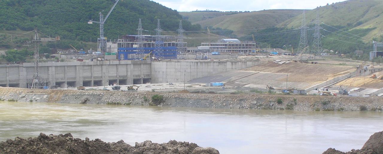 Будівництво Дністровської ГАЕС, нижній будівельний майданчик. Фото Галини Проців, 2008