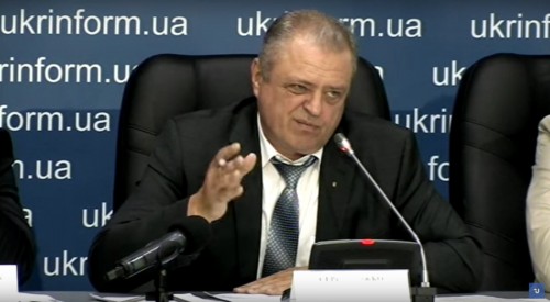 "Більшість рішень як у нас в державі приймаються, ви ж знаєте – за чашкой чаю, як то кажуть, ну чесно", – голова Держатомрегулювання Сергій Божко